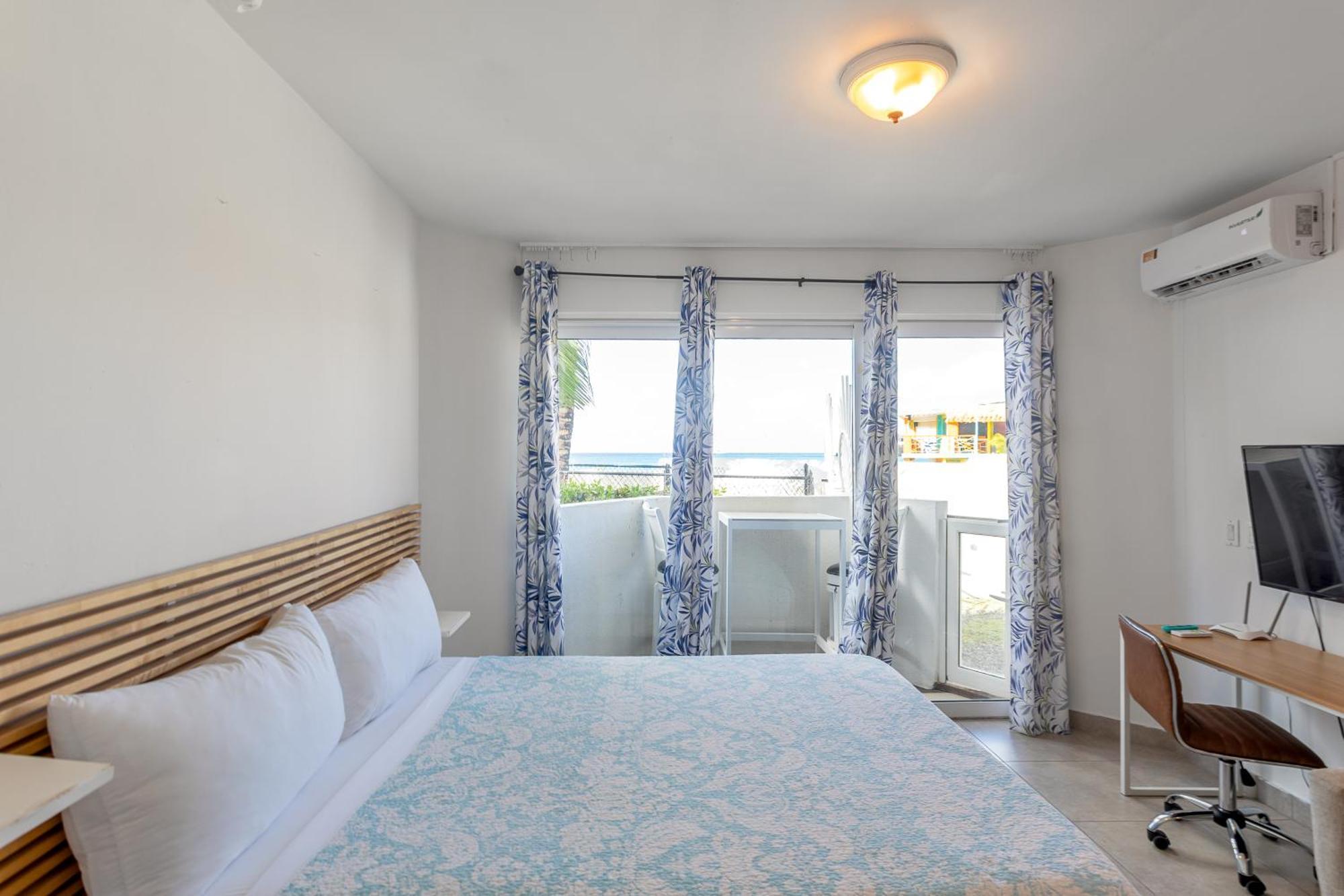 Maho Beach House - Petite Studio - Beach Access Exterior photo