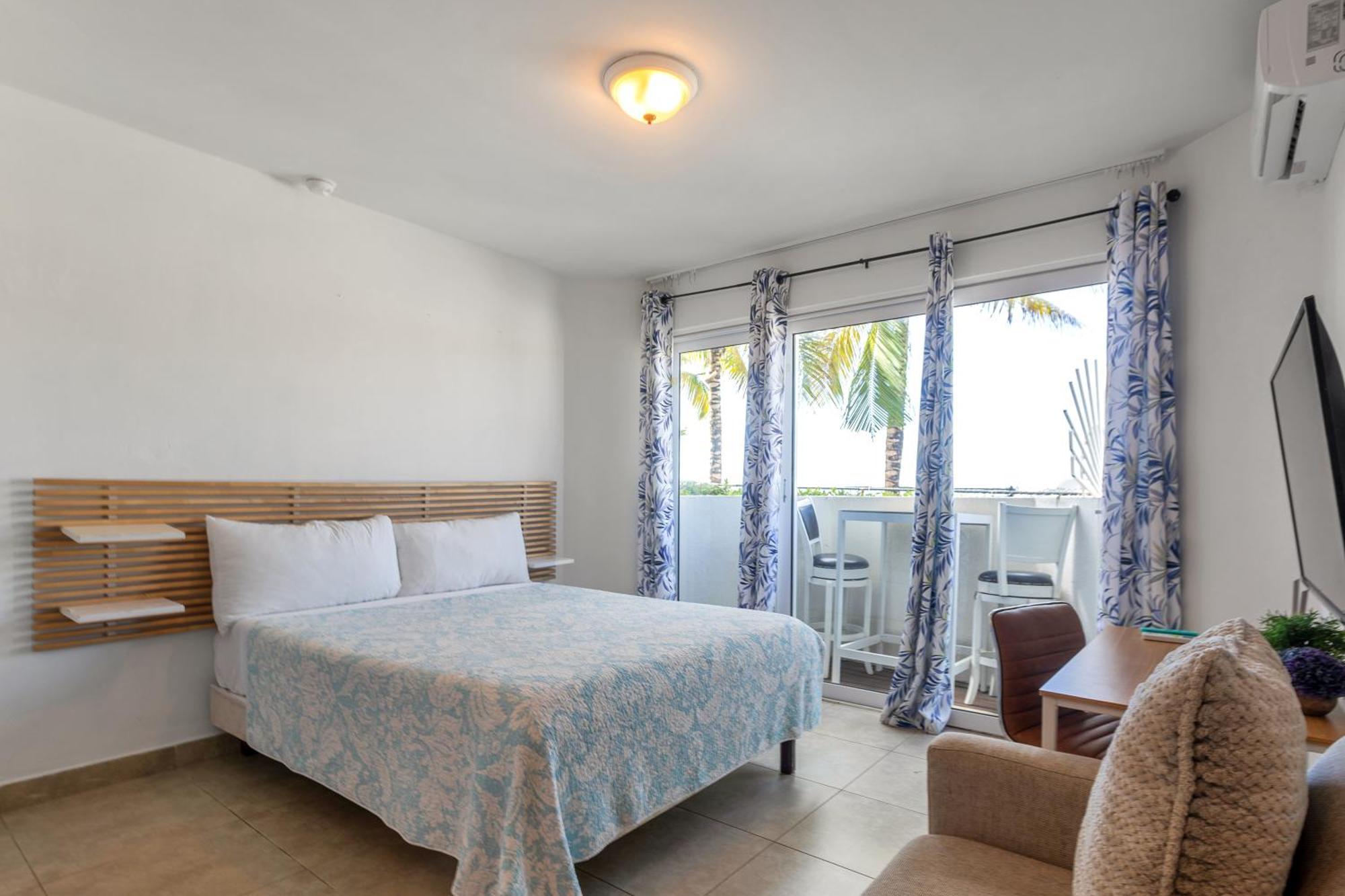 Maho Beach House - Petite Studio - Beach Access Exterior photo